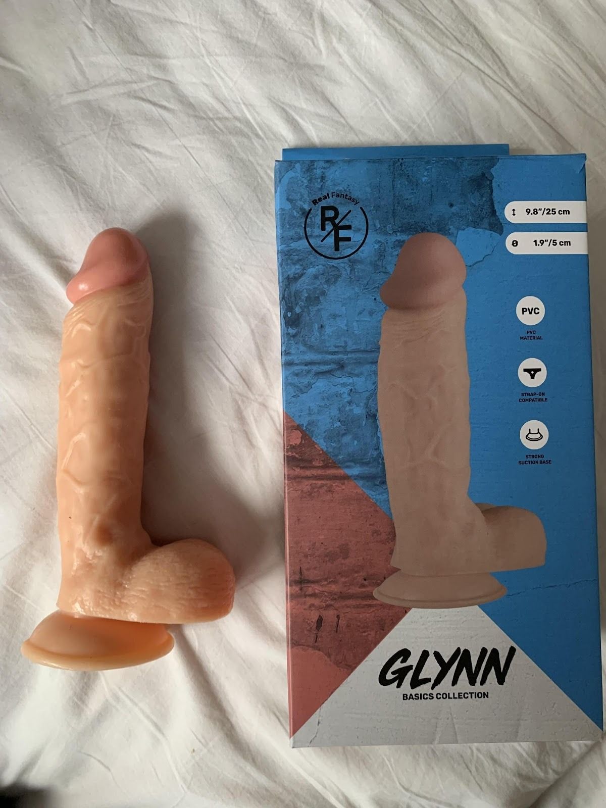 Glynn Realistische Dildo Met Balzak 25 Cm EasyToys