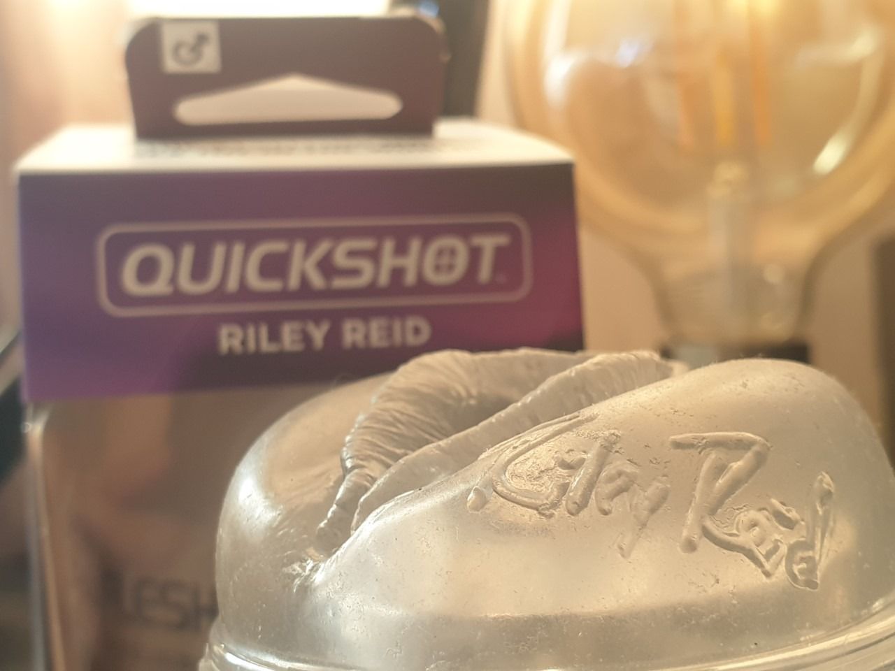 Fleshlight - Quickshot Masturbator - Riley Reid - EasyToys