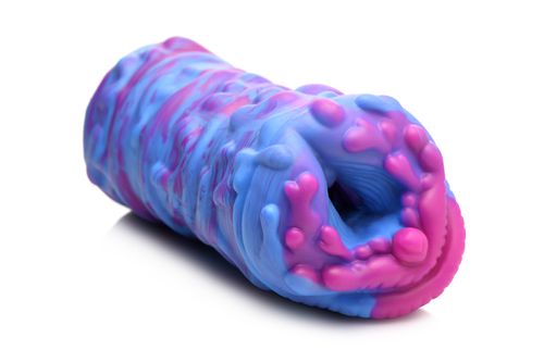 creature_cocks_-_cycloon_alien_vagina_masturbator