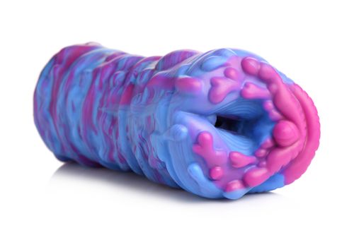 creature_cocks_-_cycloon_alien_vagina_masturbator