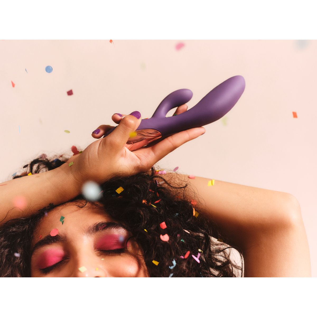 LELO - INA Thrust Dual-Action Massager - Black foto 14