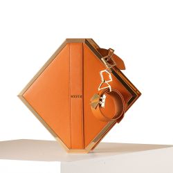 LOCKINK - Mysterious Square Kink Bag - brązowy