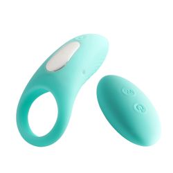 Tracy's Dog - Vibrating Cock Ring - Soft green